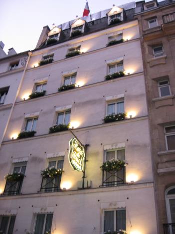 Paris 046.jpg   25kb   26.03.2021 22:28:18